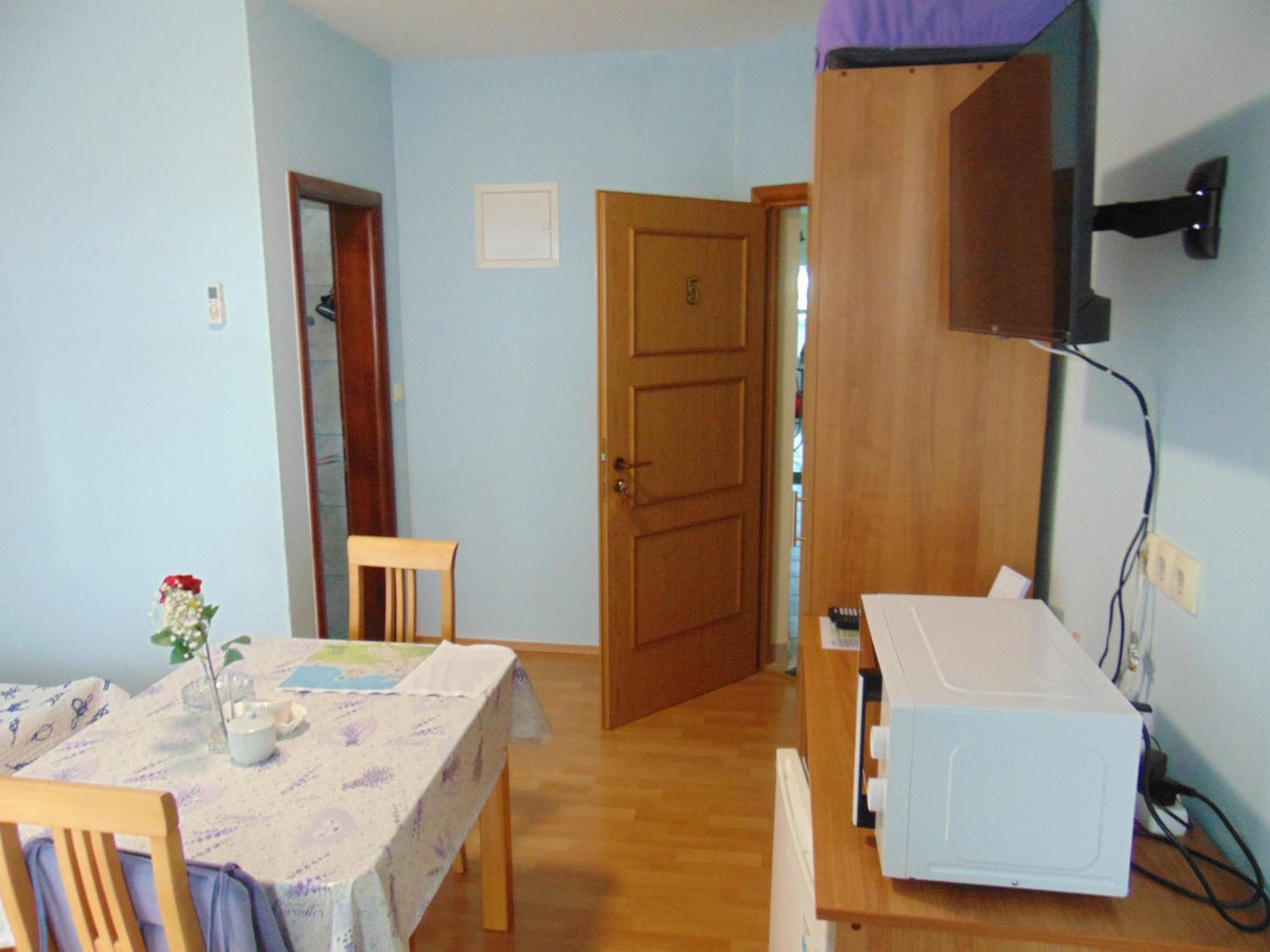Apartmani Villa Marija 扎达尔 外观 照片