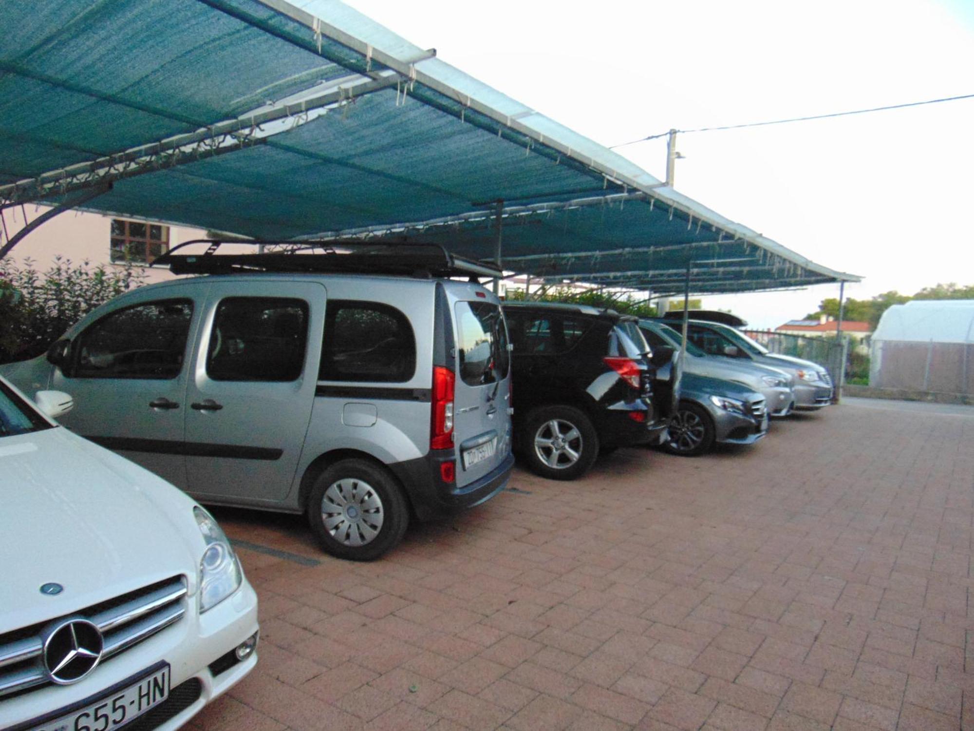 Apartmani Villa Marija 扎达尔 外观 照片