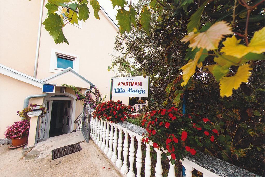 Apartmani Villa Marija 扎达尔 外观 照片