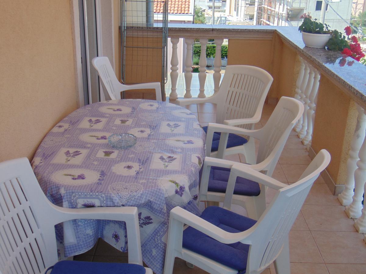 Apartmani Villa Marija 扎达尔 外观 照片